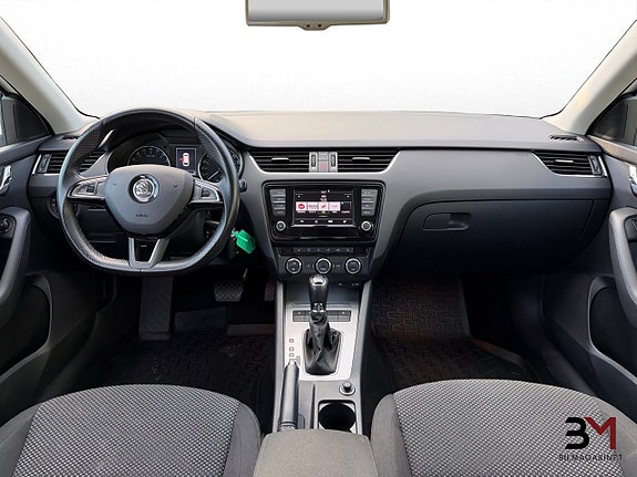 Skoda Octavia 12 of 21
