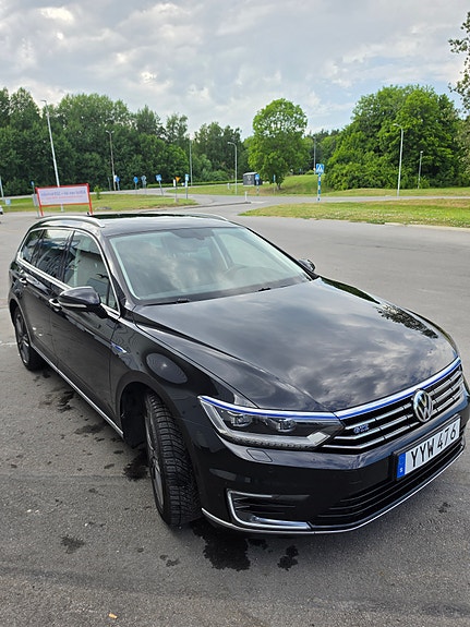 Volkswagen Passat 4 of 5