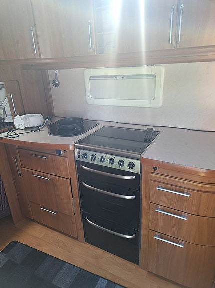 KABE Royal 560 ks xl 2 of 9