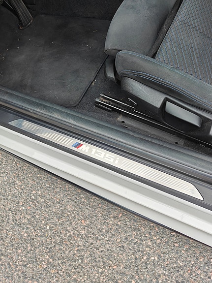 BMW M135i 9 of 10