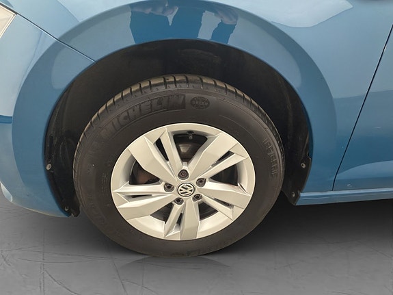 Volkswagen Polo 25 of 28