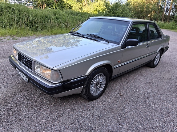 Volvo 780 3 of 5