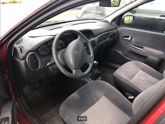 Renault Megane I 4 of 4