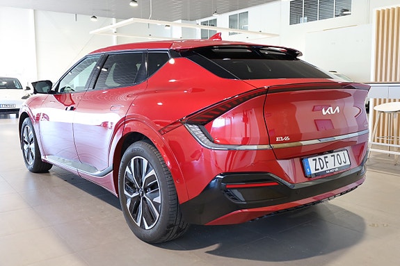 Kia EV6 3 of 30