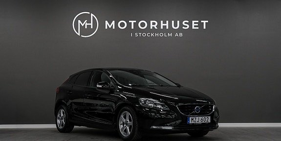 Volvo V40 3 of 5