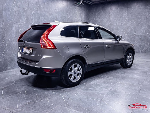 Volvo XC60 7 of 30