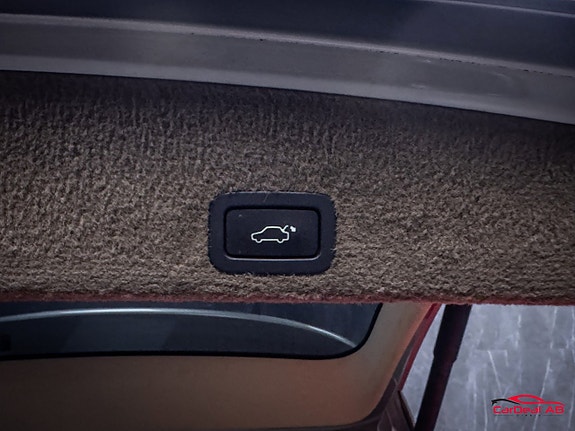 Volvo XC60 19 of 30