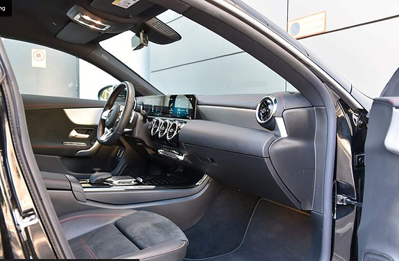 Mercedes-Benz CLA200 8 of 11