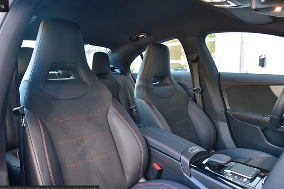 Mercedes-Benz CLA200 7 of 11