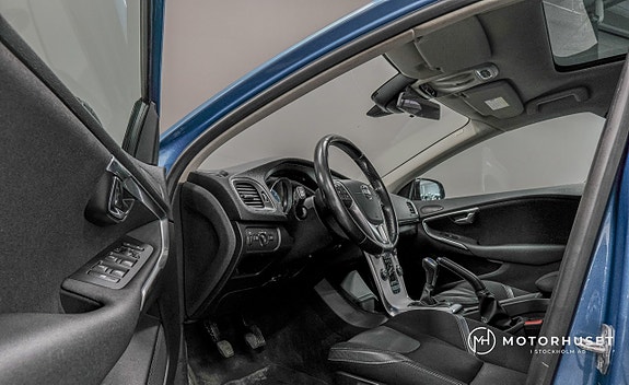 Volvo V40 7 of 21