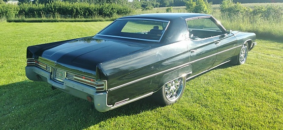 Buick Electra 225 5 of 5