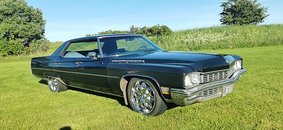 Buick Electra 225 3 of 5