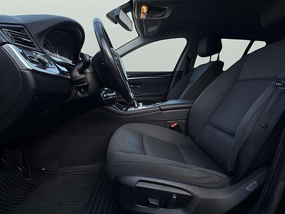BMW 520d 10 of 17
