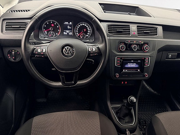 Volkswagen Caddy 18 of 25