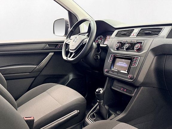 Volkswagen Caddy 16 of 25