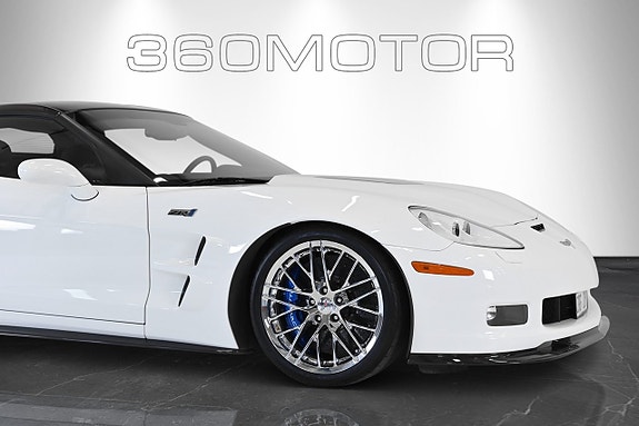 Chevrolet Corvette ZR1 3 of 5