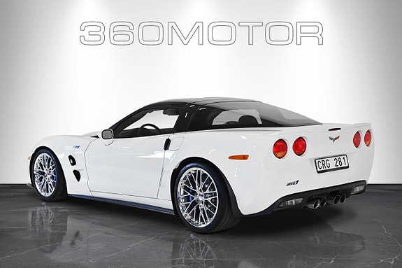 Chevrolet Corvette ZR1 2 of 5