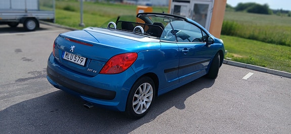 Peugeot 207 CC 3 of 5
