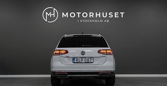 Volkswagen Passat Alltrack 5 of 5