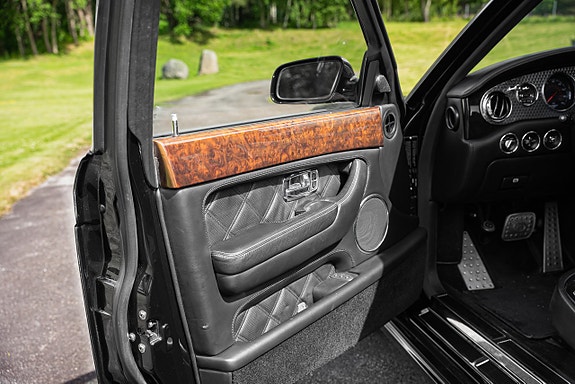 Bentley Arnage 18 of 25