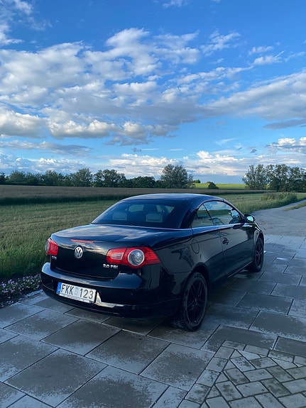 Volkswagen Eos 10 of 12