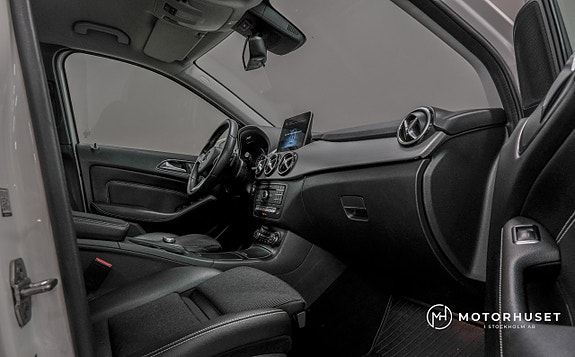 Mercedes-Benz B180 d 9 of 24