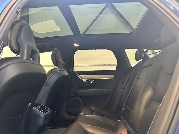 Volvo V90 16 of 30