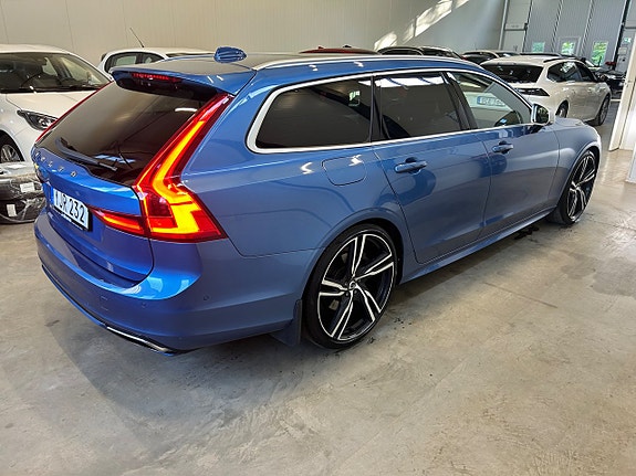 Volvo V90 4 of 5