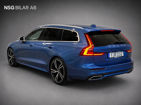 Volvo V90 2 of 30