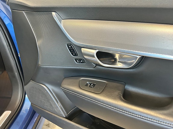 Volvo V90 25 of 30