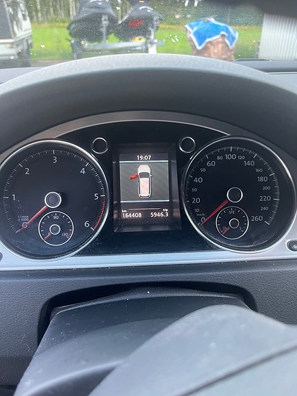 Volkswagen Passat Alltrack 5 of 5