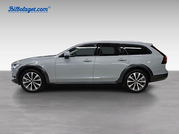Volvo V90 Cross Country 4 of 5