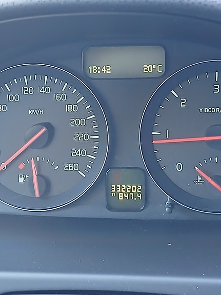 Volvo V50 3 of 5