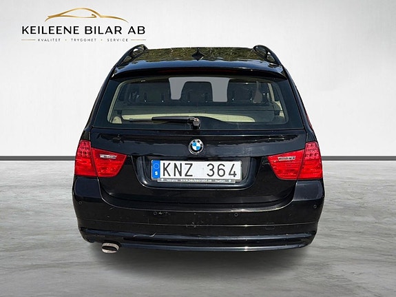 BMW 318d 6 of 21