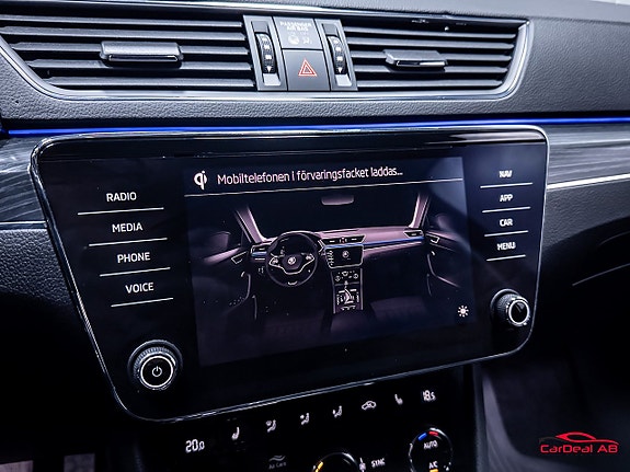 Skoda Superb 28 of 30