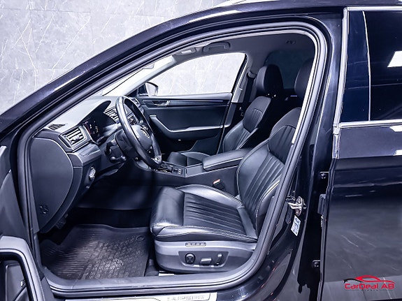 Skoda Superb 10 of 30
