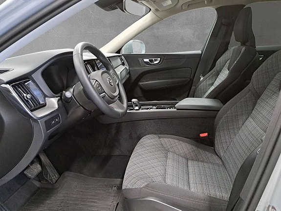 Volvo XC60 5 of 5
