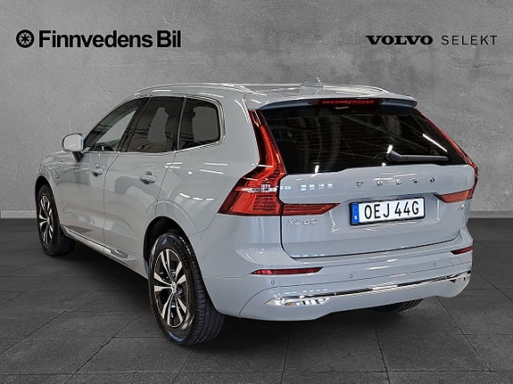 Volvo XC60 3 of 5