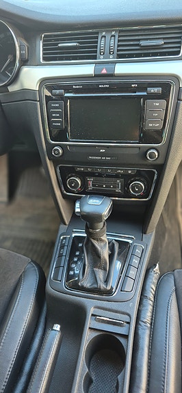 Skoda Superb 7 of 22