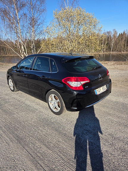Citroen C4 5 of 5