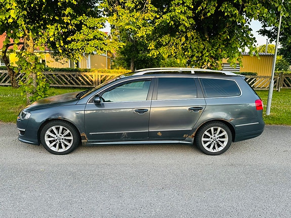 Volkswagen Passat 3 of 4