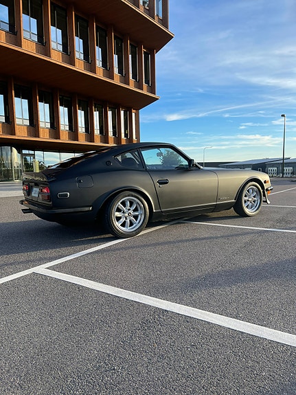 Datsun 240Z 1971 photo 3