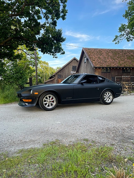 Datsun 240Z 1971 photo 4