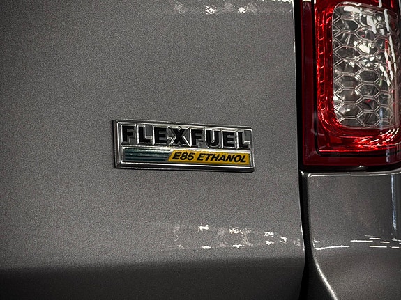 Dodge Grand Caravan 15 of 29