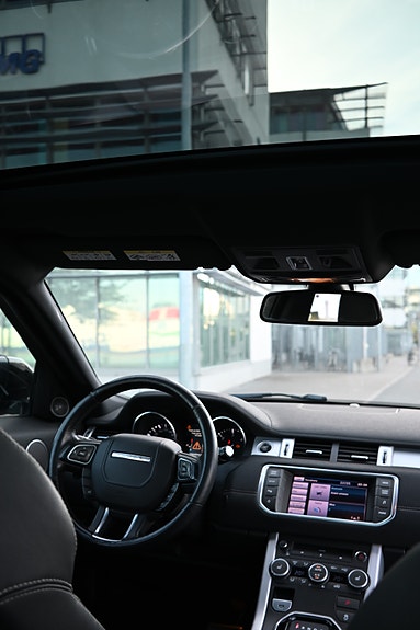 Land Rover Range Rover Evoque 5 of 5