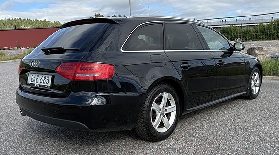Audi A4 5 of 5