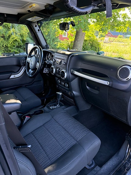 Jeep Wrangler Unlimited 5 of 5