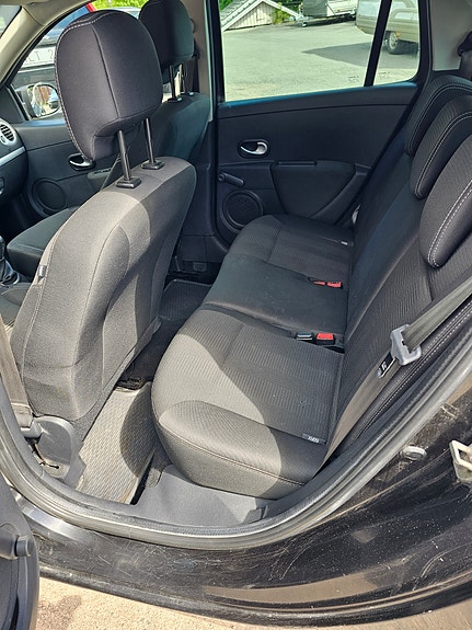 Renault Clio 6 of 8