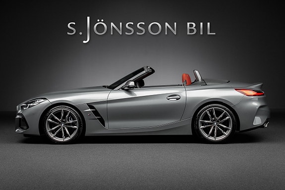 BMW Z4 2 of 5