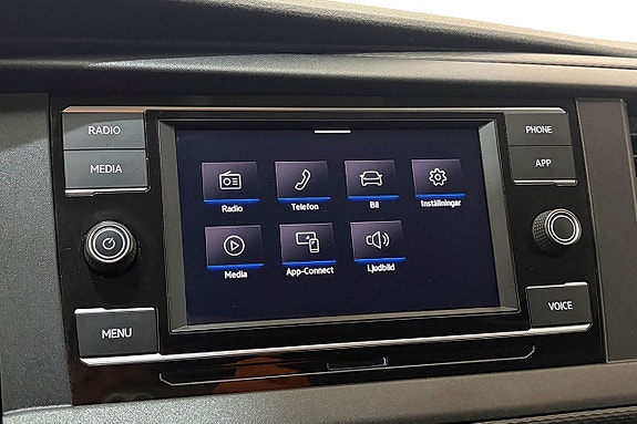 Volkswagen e-Transporter 23 of 28